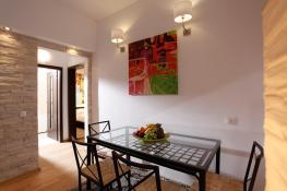 3 Room Apartment Short Term Rental Bucharest 2